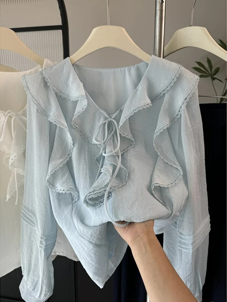 Embroidery - بلوزة فرنسية أنيقة بياقة على شكل