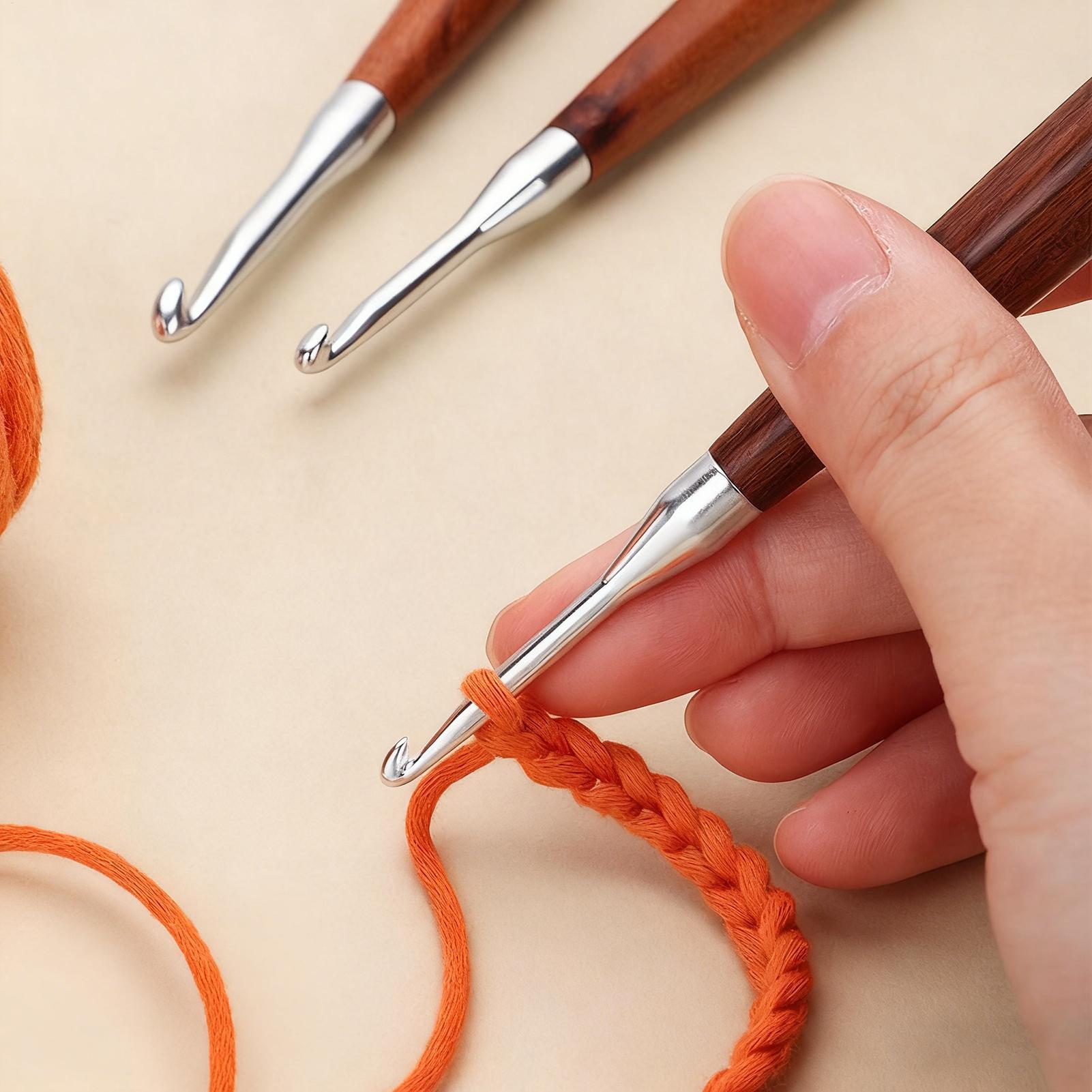 8 قطع من إبر الكروشيه بأحجام م - مراجعة Wooden Crochet Hooks Ergonomic Handle وسعره