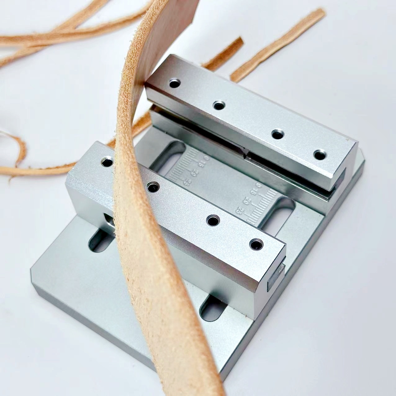 آلة تشذيب حواف الأحزمة، أداة ت - مراجعة Craft Tools وسعره