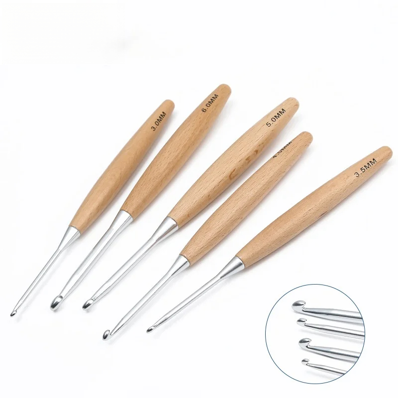 1/11 قطعة من إبر الكروشيه ذات  - مراجعة Wooden Crochet Hooks Ergonomic Handle وسعره